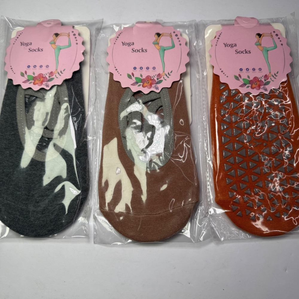 NEW Women's Yoga Socks Non Slip Grips Ballet‎ Pilates Barre Fitness 3 Pack OSFA